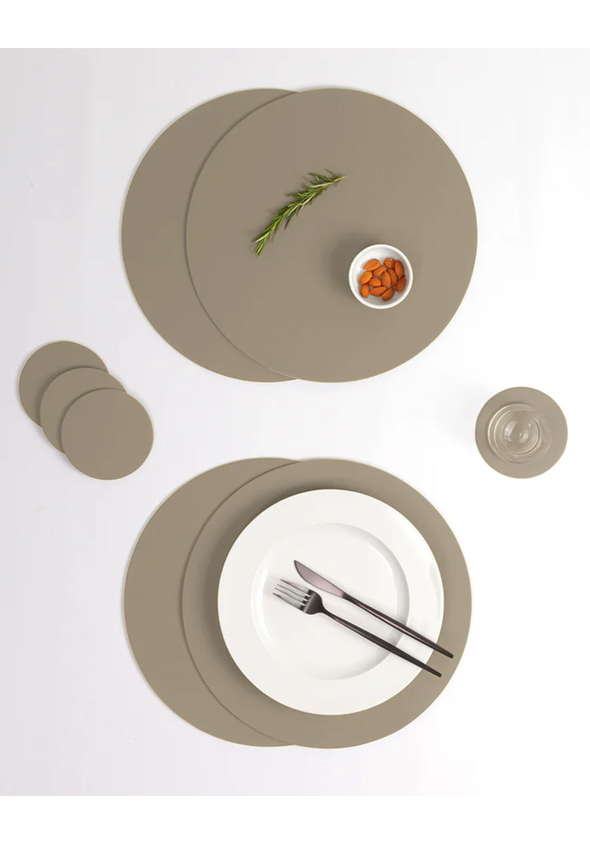 Set de 4 Manteles individuales redondos de cuero reciclado antimanchas