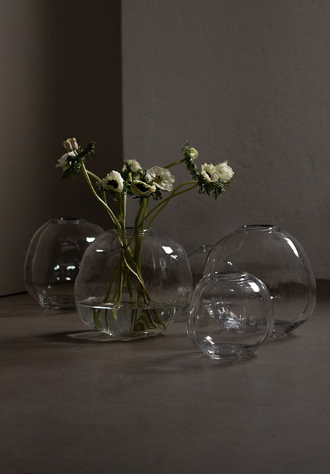 Jarrón Pebel - de vidrio transparente