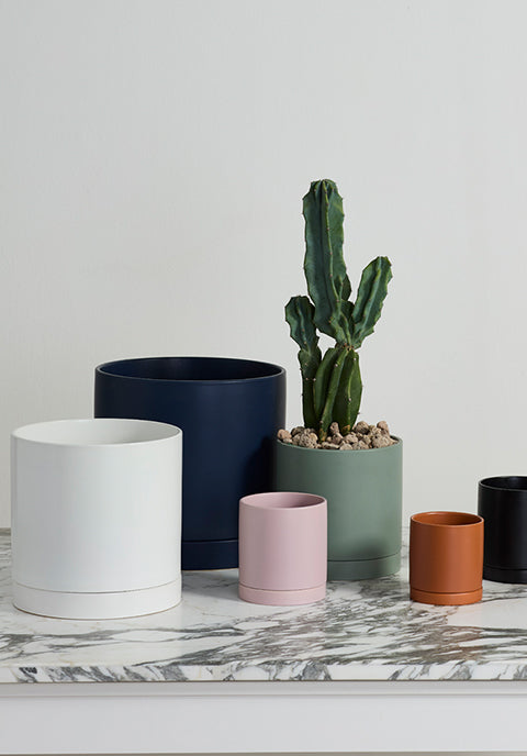 Maceta Romey - neutra con plato