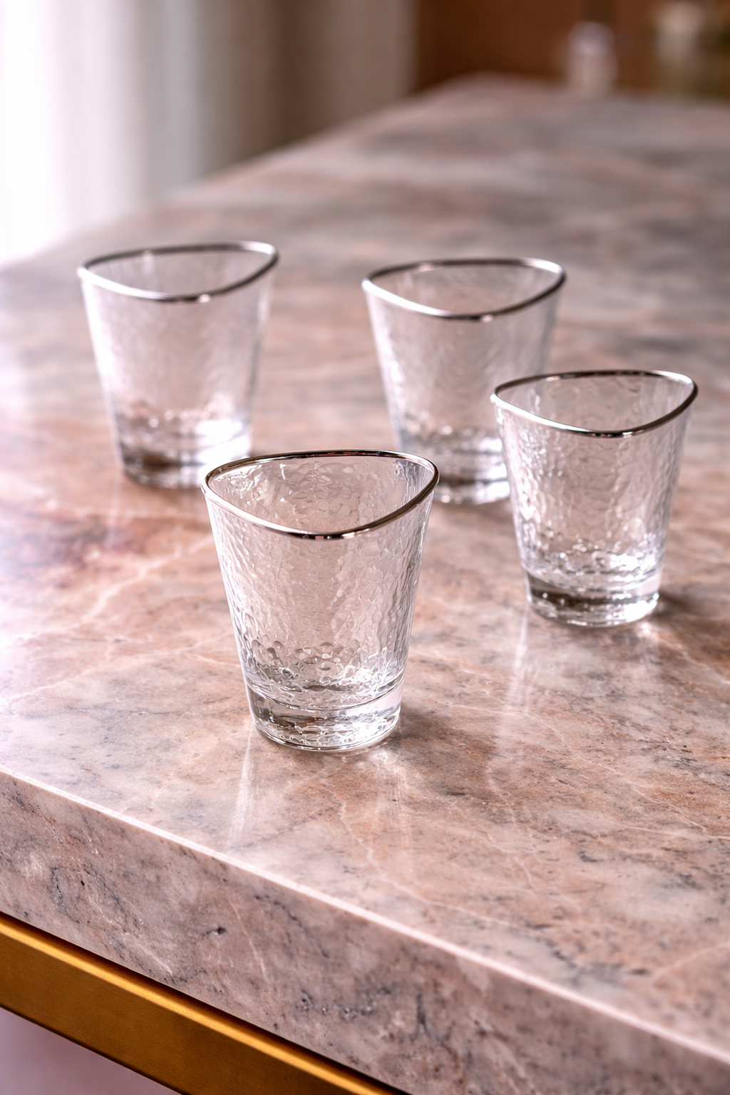 Tequilero Triangular DOF. Plateado