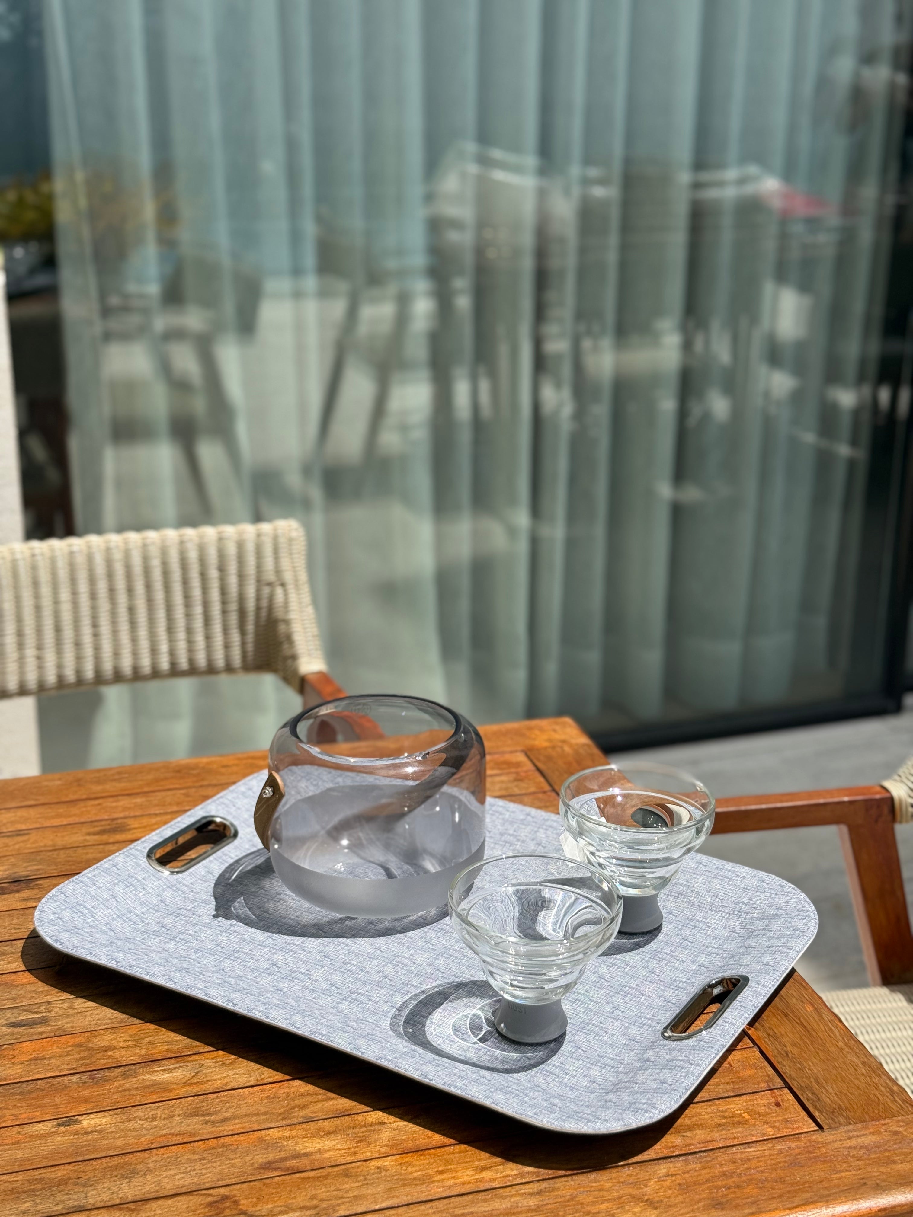 Charola de servicio con asas metálicas Tanner