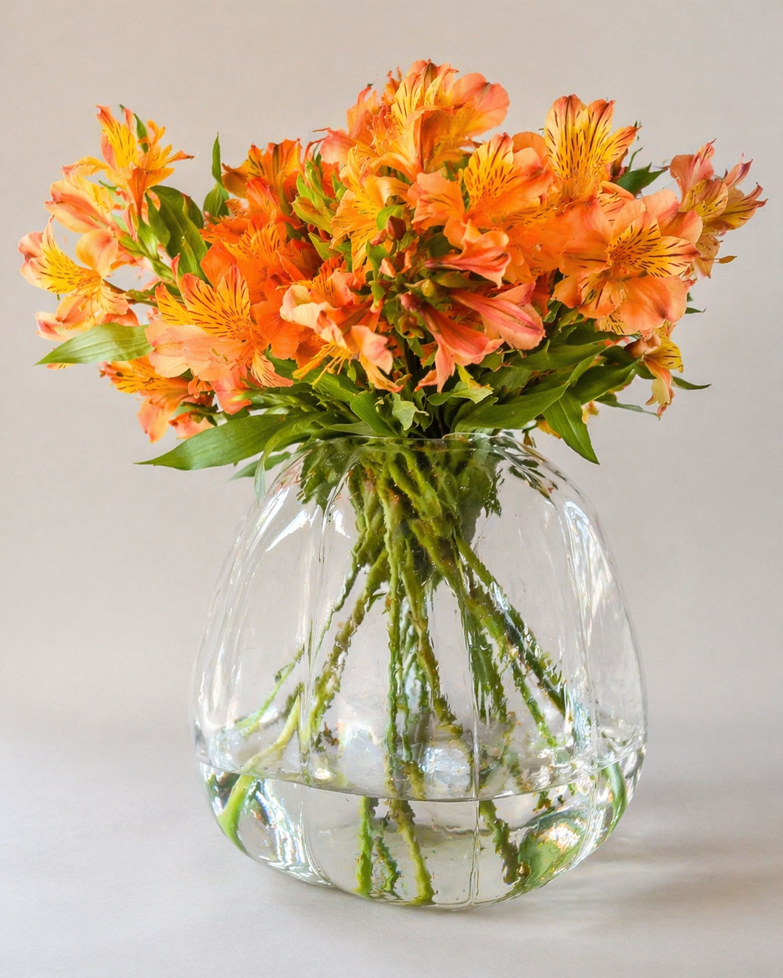 Jarrón Pebel - de vidrio transparente