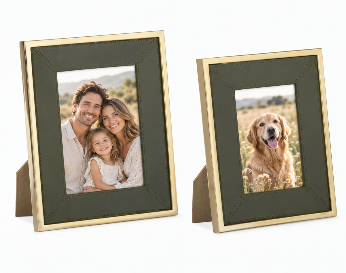 LEATHER PHOTO FRAMES