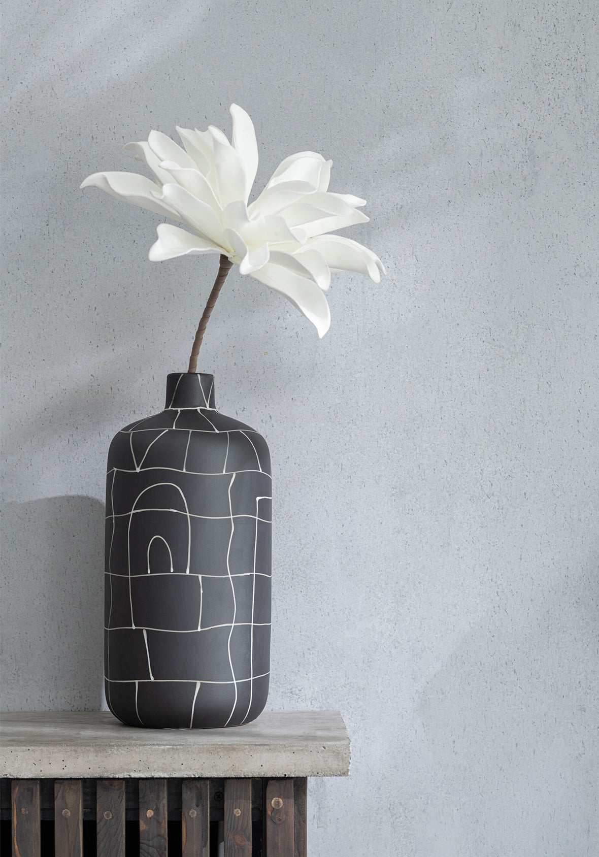 Flor decorativa artificial blanca EVA