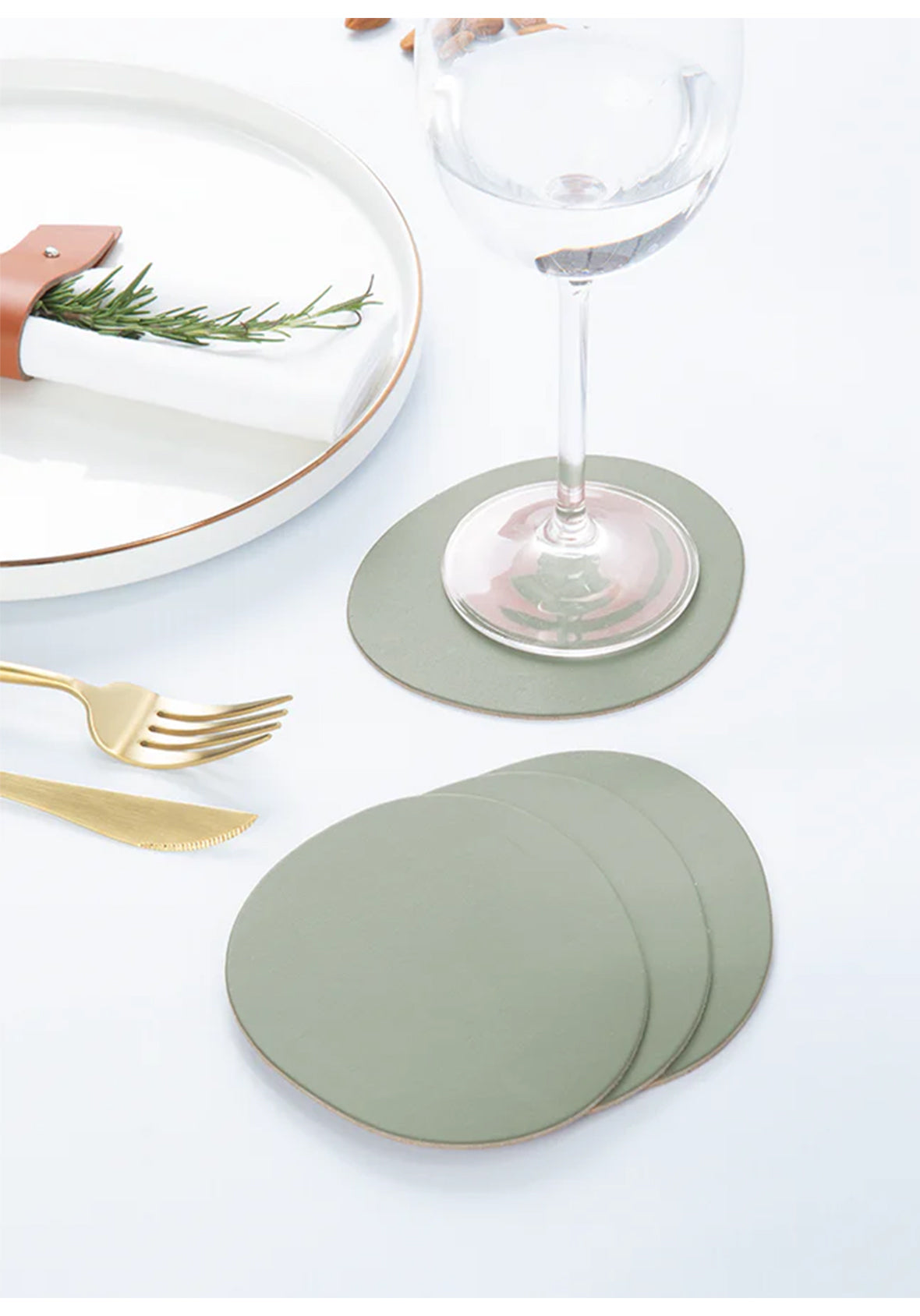 Set de 4 Portavasos Piedra de Cuero Reciclado