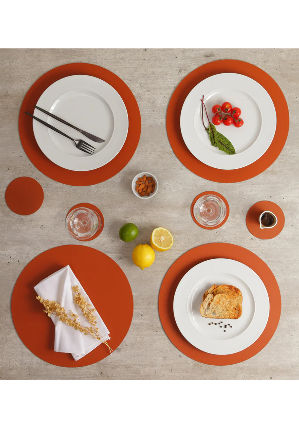 Set de 4 Manteles individuales redondos de cuero reciclado antimanchas