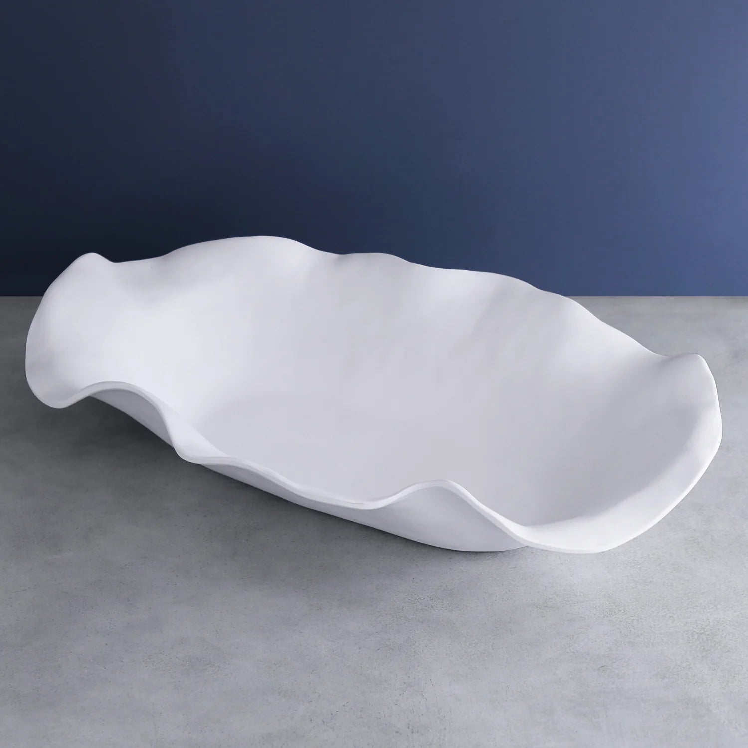 Large Oval Nube Centerpiece