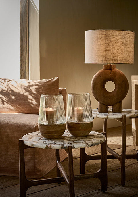 Jarrón Hurricane-  de madera de mango · Natural