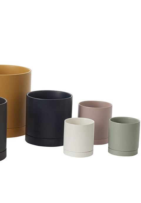 Maceta Romey - neutra con plato